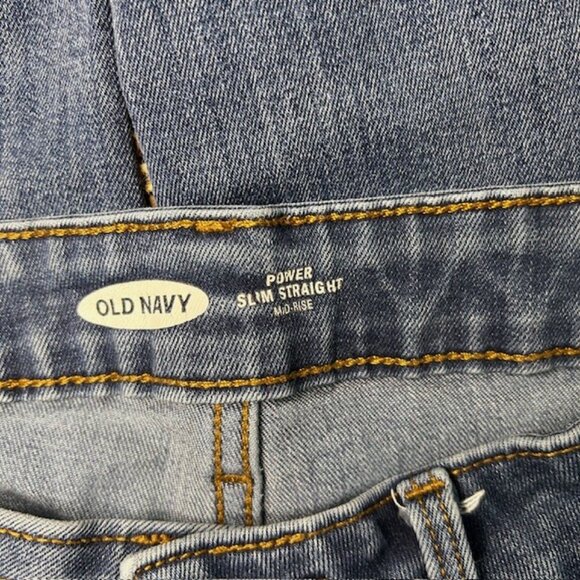 Old Navy Power Slim Straight Mid Rise Jeans Size 4P - Picture 7 of 7